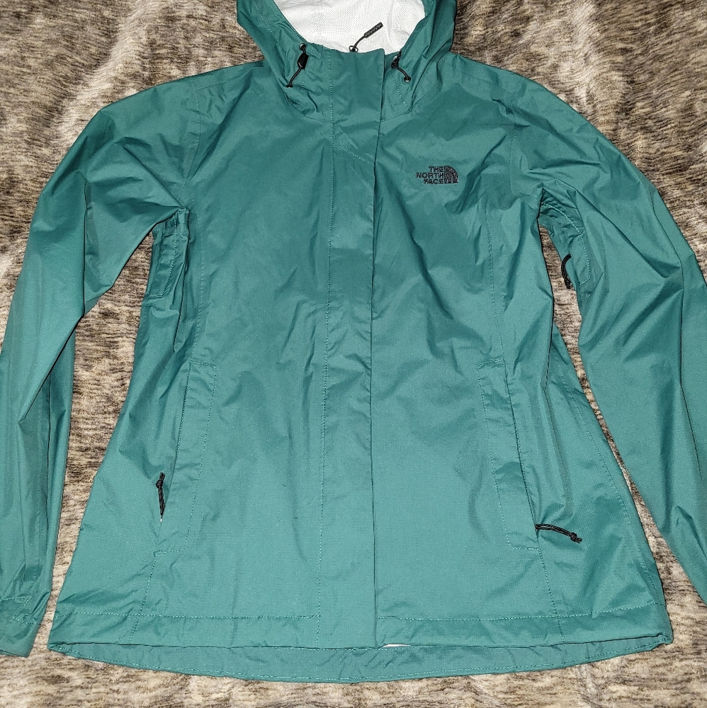 Northface Venture 2 jacket botanical green